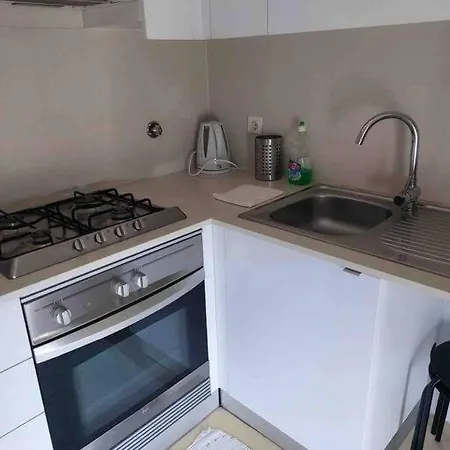 Modern And Spacious In Appartamento Lisbona