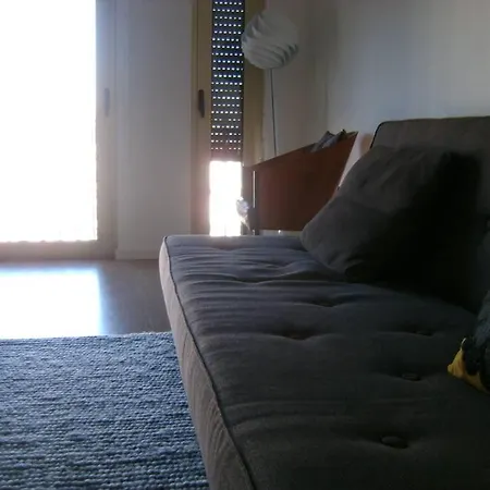 Modern And Spacious In Appartement Lissabon