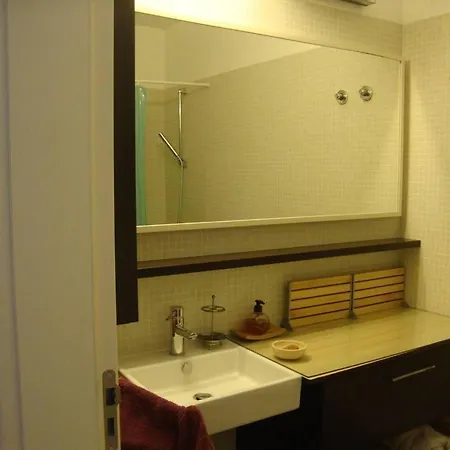 Modern And Spacious In Lisbon